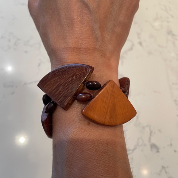 Wooden Boho Hippie Festival Beaded Bracelet - Picture 4 of 4